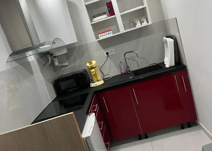 Apartman Calme Dans Individuelle